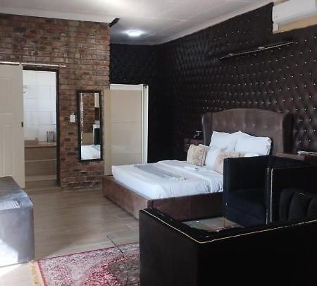 Naldorado Executive Villa Mbombela Exterior foto